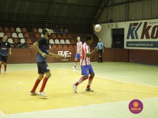 
<a style='margin-left: 5px;' class='btn btn-xs btn-social btn-facebook' href='https://www.facebook.com/sharer/sharer.php?u=https://www.boladovale.com.br/imgs/800-800-90/conteudo/fotos/1286/mg4682.jpg' rel='popup' data-width='500' data-height='400'><i class='fa fa-facebook'></i>Compartilhar <span class='hidden-xs'>no Facebook</span>
</a> 
<a class='btn btn-default btn-xs' target='_blank' href='imgs/800-800-90/conteudo/fotos/1286/mg4682.jpg'>
<span class='glyphicon glyphicon-cloud-download'></span> Salvar
</a> 
<span></span>