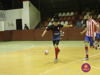 
<a style='margin-left: 5px;' class='btn btn-xs btn-social btn-facebook' href='https://www.facebook.com/sharer/sharer.php?u=https://www.boladovale.com.br/imgs/800-800-90/conteudo/fotos/1286/mg4700.jpg' rel='popup' data-width='500' data-height='400'><i class='fa fa-facebook'></i>Compartilhar <span class='hidden-xs'>no Facebook</span>
</a> 
<a class='btn btn-default btn-xs' target='_blank' href='imgs/800-800-90/conteudo/fotos/1286/mg4700.jpg'>
<span class='glyphicon glyphicon-cloud-download'></span> Salvar
</a> 
<span></span>