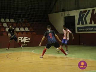 
<a style='margin-left: 5px;' class='btn btn-xs btn-social btn-facebook' href='https://www.facebook.com/sharer/sharer.php?u=https://www.boladovale.com.br/imgs/800-800-90/conteudo/fotos/1286/mg4718.jpg' rel='popup' data-width='500' data-height='400'><i class='fa fa-facebook'></i>Compartilhar <span class='hidden-xs'>no Facebook</span>
</a> 
<a class='btn btn-default btn-xs' target='_blank' href='imgs/800-800-90/conteudo/fotos/1286/mg4718.jpg'>
<span class='glyphicon glyphicon-cloud-download'></span> Salvar
</a> 
<span></span>