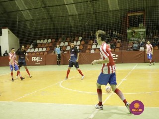 
<a style='margin-left: 5px;' class='btn btn-xs btn-social btn-facebook' href='https://www.facebook.com/sharer/sharer.php?u=https://www.boladovale.com.br/imgs/800-800-90/conteudo/fotos/1286/mg4721.jpg' rel='popup' data-width='500' data-height='400'><i class='fa fa-facebook'></i>Compartilhar <span class='hidden-xs'>no Facebook</span>
</a> 
<a class='btn btn-default btn-xs' target='_blank' href='imgs/800-800-90/conteudo/fotos/1286/mg4721.jpg'>
<span class='glyphicon glyphicon-cloud-download'></span> Salvar
</a> 
<span></span>