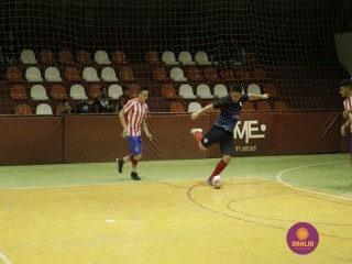 
<a style='margin-left: 5px;' class='btn btn-xs btn-social btn-facebook' href='https://www.facebook.com/sharer/sharer.php?u=https://www.boladovale.com.br/imgs/800-800-90/conteudo/fotos/1286/mg4736.jpg' rel='popup' data-width='500' data-height='400'><i class='fa fa-facebook'></i>Compartilhar <span class='hidden-xs'>no Facebook</span>
</a> 
<a class='btn btn-default btn-xs' target='_blank' href='imgs/800-800-90/conteudo/fotos/1286/mg4736.jpg'>
<span class='glyphicon glyphicon-cloud-download'></span> Salvar
</a> 
<span></span>