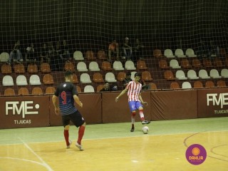 
<a style='margin-left: 5px;' class='btn btn-xs btn-social btn-facebook' href='https://www.facebook.com/sharer/sharer.php?u=https://www.boladovale.com.br/imgs/800-800-90/conteudo/fotos/1286/mg4752.jpg' rel='popup' data-width='500' data-height='400'><i class='fa fa-facebook'></i>Compartilhar <span class='hidden-xs'>no Facebook</span>
</a> 
<a class='btn btn-default btn-xs' target='_blank' href='imgs/800-800-90/conteudo/fotos/1286/mg4752.jpg'>
<span class='glyphicon glyphicon-cloud-download'></span> Salvar
</a> 
<span></span>
