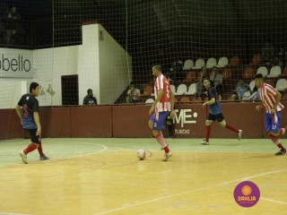 
<a style='margin-left: 5px;' class='btn btn-xs btn-social btn-facebook' href='https://www.facebook.com/sharer/sharer.php?u=https://www.boladovale.com.br/imgs/800-800-90/conteudo/fotos/1286/mg4756.jpg' rel='popup' data-width='500' data-height='400'><i class='fa fa-facebook'></i>Compartilhar <span class='hidden-xs'>no Facebook</span>
</a> 
<a class='btn btn-default btn-xs' target='_blank' href='imgs/800-800-90/conteudo/fotos/1286/mg4756.jpg'>
<span class='glyphicon glyphicon-cloud-download'></span> Salvar
</a> 
<span></span>