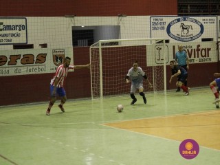 
<a style='margin-left: 5px;' class='btn btn-xs btn-social btn-facebook' href='https://www.facebook.com/sharer/sharer.php?u=https://www.boladovale.com.br/imgs/800-800-90/conteudo/fotos/1286/mg4763.jpg' rel='popup' data-width='500' data-height='400'><i class='fa fa-facebook'></i>Compartilhar <span class='hidden-xs'>no Facebook</span>
</a> 
<a class='btn btn-default btn-xs' target='_blank' href='imgs/800-800-90/conteudo/fotos/1286/mg4763.jpg'>
<span class='glyphicon glyphicon-cloud-download'></span> Salvar
</a> 
<span></span>