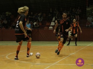 
<a style='margin-left: 5px;' class='btn btn-xs btn-social btn-facebook' href='https://www.facebook.com/sharer/sharer.php?u=https://www.boladovale.com.br/imgs/800-800-90/conteudo/fotos/1287/mg4839.jpg' rel='popup' data-width='500' data-height='400'><i class='fa fa-facebook'></i>Compartilhar <span class='hidden-xs'>no Facebook</span>
</a> 
<a class='btn btn-default btn-xs' target='_blank' href='imgs/800-800-90/conteudo/fotos/1287/mg4839.jpg'>
<span class='glyphicon glyphicon-cloud-download'></span> Salvar
</a> 
<span></span>