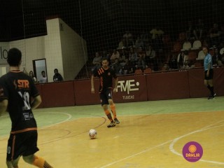 
<a style='margin-left: 5px;' class='btn btn-xs btn-social btn-facebook' href='https://www.facebook.com/sharer/sharer.php?u=https://www.boladovale.com.br/imgs/800-800-90/conteudo/fotos/1287/mg4846.jpg' rel='popup' data-width='500' data-height='400'><i class='fa fa-facebook'></i>Compartilhar <span class='hidden-xs'>no Facebook</span>
</a> 
<a class='btn btn-default btn-xs' target='_blank' href='imgs/800-800-90/conteudo/fotos/1287/mg4846.jpg'>
<span class='glyphicon glyphicon-cloud-download'></span> Salvar
</a> 
<span></span>