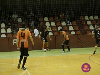 
<a style='margin-left: 5px;' class='btn btn-xs btn-social btn-facebook' href='https://www.facebook.com/sharer/sharer.php?u=https://www.boladovale.com.br/imgs/800-800-90/conteudo/fotos/1287/mg4848.jpg' rel='popup' data-width='500' data-height='400'><i class='fa fa-facebook'></i>Compartilhar <span class='hidden-xs'>no Facebook</span>
</a> 
<a class='btn btn-default btn-xs' target='_blank' href='imgs/800-800-90/conteudo/fotos/1287/mg4848.jpg'>
<span class='glyphicon glyphicon-cloud-download'></span> Salvar
</a> 
<span></span>