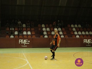 
<a style='margin-left: 5px;' class='btn btn-xs btn-social btn-facebook' href='https://www.facebook.com/sharer/sharer.php?u=https://www.boladovale.com.br/imgs/800-800-90/conteudo/fotos/1287/mg4862.jpg' rel='popup' data-width='500' data-height='400'><i class='fa fa-facebook'></i>Compartilhar <span class='hidden-xs'>no Facebook</span>
</a> 
<a class='btn btn-default btn-xs' target='_blank' href='imgs/800-800-90/conteudo/fotos/1287/mg4862.jpg'>
<span class='glyphicon glyphicon-cloud-download'></span> Salvar
</a> 
<span></span>