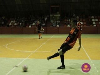 
<a style='margin-left: 5px;' class='btn btn-xs btn-social btn-facebook' href='https://www.facebook.com/sharer/sharer.php?u=https://www.boladovale.com.br/imgs/800-800-90/conteudo/fotos/1287/mg4863.jpg' rel='popup' data-width='500' data-height='400'><i class='fa fa-facebook'></i>Compartilhar <span class='hidden-xs'>no Facebook</span>
</a> 
<a class='btn btn-default btn-xs' target='_blank' href='imgs/800-800-90/conteudo/fotos/1287/mg4863.jpg'>
<span class='glyphicon glyphicon-cloud-download'></span> Salvar
</a> 
<span></span>