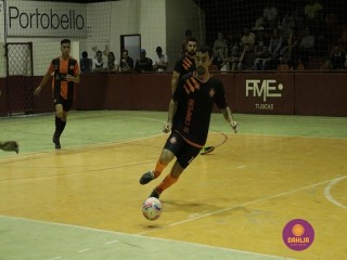 
<a style='margin-left: 5px;' class='btn btn-xs btn-social btn-facebook' href='https://www.facebook.com/sharer/sharer.php?u=https://www.boladovale.com.br/imgs/800-800-90/conteudo/fotos/1287/mg4872.jpg' rel='popup' data-width='500' data-height='400'><i class='fa fa-facebook'></i>Compartilhar <span class='hidden-xs'>no Facebook</span>
</a> 
<a class='btn btn-default btn-xs' target='_blank' href='imgs/800-800-90/conteudo/fotos/1287/mg4872.jpg'>
<span class='glyphicon glyphicon-cloud-download'></span> Salvar
</a> 
<span></span>