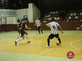 
<a style='margin-left: 5px;' class='btn btn-xs btn-social btn-facebook' href='https://www.facebook.com/sharer/sharer.php?u=https://www.boladovale.com.br/imgs/800-800-90/conteudo/fotos/1288/mg4985.jpg' rel='popup' data-width='500' data-height='400'><i class='fa fa-facebook'></i>Compartilhar <span class='hidden-xs'>no Facebook</span>
</a> 
<a class='btn btn-default btn-xs' target='_blank' href='imgs/800-800-90/conteudo/fotos/1288/mg4985.jpg'>
<span class='glyphicon glyphicon-cloud-download'></span> Salvar
</a> 
<span></span>