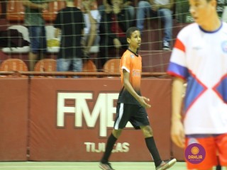 
<a style='margin-left: 5px;' class='btn btn-xs btn-social btn-facebook' href='https://www.facebook.com/sharer/sharer.php?u=https://www.boladovale.com.br/imgs/800-800-90/conteudo/fotos/1289/img6973.jpg' rel='popup' data-width='500' data-height='400'><i class='fa fa-facebook'></i>Compartilhar <span class='hidden-xs'>no Facebook</span>
</a> 
<a class='btn btn-default btn-xs' target='_blank' href='imgs/800-800-90/conteudo/fotos/1289/img6973.jpg'>
<span class='glyphicon glyphicon-cloud-download'></span> Salvar
</a> 
<span></span>