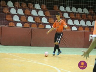 
<a style='margin-left: 5px;' class='btn btn-xs btn-social btn-facebook' href='https://www.facebook.com/sharer/sharer.php?u=https://www.boladovale.com.br/imgs/800-800-90/conteudo/fotos/1289/img6977.jpg' rel='popup' data-width='500' data-height='400'><i class='fa fa-facebook'></i>Compartilhar <span class='hidden-xs'>no Facebook</span>
</a> 
<a class='btn btn-default btn-xs' target='_blank' href='imgs/800-800-90/conteudo/fotos/1289/img6977.jpg'>
<span class='glyphicon glyphicon-cloud-download'></span> Salvar
</a> 
<span></span>