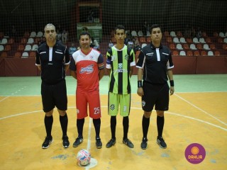 
<a style='margin-left: 5px;' class='btn btn-xs btn-social btn-facebook' href='https://www.facebook.com/sharer/sharer.php?u=https://www.boladovale.com.br/imgs/800-800-90/conteudo/fotos/1291/img7049.jpg' rel='popup' data-width='500' data-height='400'><i class='fa fa-facebook'></i>Compartilhar <span class='hidden-xs'>no Facebook</span>
</a> 
<a class='btn btn-default btn-xs' target='_blank' href='imgs/800-800-90/conteudo/fotos/1291/img7049.jpg'>
<span class='glyphicon glyphicon-cloud-download'></span> Salvar
</a> 
<span></span>