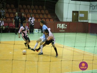 
<a style='margin-left: 5px;' class='btn btn-xs btn-social btn-facebook' href='https://www.facebook.com/sharer/sharer.php?u=https://www.boladovale.com.br/imgs/800-800-90/conteudo/fotos/1292/img7108.jpg' rel='popup' data-width='500' data-height='400'><i class='fa fa-facebook'></i>Compartilhar <span class='hidden-xs'>no Facebook</span>
</a> 
<a class='btn btn-default btn-xs' target='_blank' href='imgs/800-800-90/conteudo/fotos/1292/img7108.jpg'>
<span class='glyphicon glyphicon-cloud-download'></span> Salvar
</a> 
<span></span>