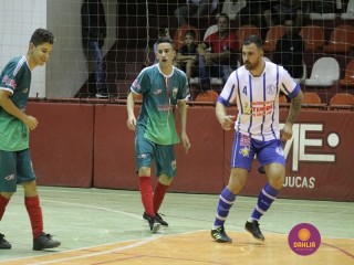 
<a style='margin-left: 5px;' class='btn btn-xs btn-social btn-facebook' href='https://www.facebook.com/sharer/sharer.php?u=https://www.boladovale.com.br/imgs/800-800-90/conteudo/fotos/1293/img5030.jpg' rel='popup' data-width='500' data-height='400'><i class='fa fa-facebook'></i>Compartilhar <span class='hidden-xs'>no Facebook</span>
</a> 
<a class='btn btn-default btn-xs' target='_blank' href='imgs/800-800-90/conteudo/fotos/1293/img5030.jpg'>
<span class='glyphicon glyphicon-cloud-download'></span> Salvar
</a> 
<span></span>