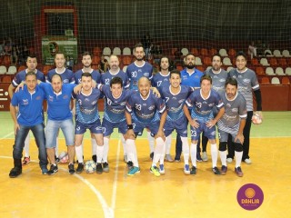 
<a style='margin-left: 5px;' class='btn btn-xs btn-social btn-facebook' href='https://www.facebook.com/sharer/sharer.php?u=https://www.boladovale.com.br/imgs/800-800-90/conteudo/fotos/1294/img5090.jpg' rel='popup' data-width='500' data-height='400'><i class='fa fa-facebook'></i>Compartilhar <span class='hidden-xs'>no Facebook</span>
</a> 
<a class='btn btn-default btn-xs' target='_blank' href='imgs/800-800-90/conteudo/fotos/1294/img5090.jpg'>
<span class='glyphicon glyphicon-cloud-download'></span> Salvar
</a> 
<span></span>
