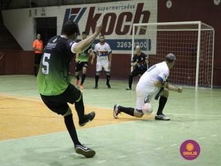 
<a style='margin-left: 5px;' class='btn btn-xs btn-social btn-facebook' href='https://www.facebook.com/sharer/sharer.php?u=https://www.boladovale.com.br/imgs/800-800-90/conteudo/fotos/1295/img5164.jpg' rel='popup' data-width='500' data-height='400'><i class='fa fa-facebook'></i>Compartilhar <span class='hidden-xs'>no Facebook</span>
</a> 
<a class='btn btn-default btn-xs' target='_blank' href='imgs/800-800-90/conteudo/fotos/1295/img5164.jpg'>
<span class='glyphicon glyphicon-cloud-download'></span> Salvar
</a> 
<span></span>
