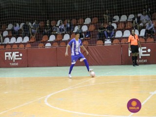 
<a style='margin-left: 5px;' class='btn btn-xs btn-social btn-facebook' href='https://www.facebook.com/sharer/sharer.php?u=https://www.boladovale.com.br/imgs/800-800-90/conteudo/fotos/1296/img5310.jpg' rel='popup' data-width='500' data-height='400'><i class='fa fa-facebook'></i>Compartilhar <span class='hidden-xs'>no Facebook</span>
</a> 
<a class='btn btn-default btn-xs' target='_blank' href='imgs/800-800-90/conteudo/fotos/1296/img5310.jpg'>
<span class='glyphicon glyphicon-cloud-download'></span> Salvar
</a> 
<span></span>