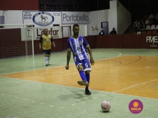 
<a style='margin-left: 5px;' class='btn btn-xs btn-social btn-facebook' href='https://www.facebook.com/sharer/sharer.php?u=https://www.boladovale.com.br/imgs/800-800-90/conteudo/fotos/1296/img5313.jpg' rel='popup' data-width='500' data-height='400'><i class='fa fa-facebook'></i>Compartilhar <span class='hidden-xs'>no Facebook</span>
</a> 
<a class='btn btn-default btn-xs' target='_blank' href='imgs/800-800-90/conteudo/fotos/1296/img5313.jpg'>
<span class='glyphicon glyphicon-cloud-download'></span> Salvar
</a> 
<span></span>