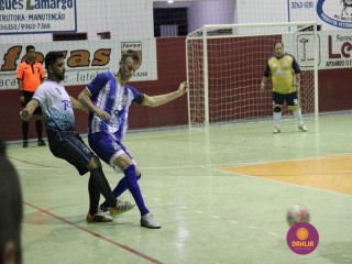 
<a style='margin-left: 5px;' class='btn btn-xs btn-social btn-facebook' href='https://www.facebook.com/sharer/sharer.php?u=https://www.boladovale.com.br/imgs/800-800-90/conteudo/fotos/1296/img5350.jpg' rel='popup' data-width='500' data-height='400'><i class='fa fa-facebook'></i>Compartilhar <span class='hidden-xs'>no Facebook</span>
</a> 
<a class='btn btn-default btn-xs' target='_blank' href='imgs/800-800-90/conteudo/fotos/1296/img5350.jpg'>
<span class='glyphicon glyphicon-cloud-download'></span> Salvar
</a> 
<span></span>