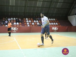 
<a style='margin-left: 5px;' class='btn btn-xs btn-social btn-facebook' href='https://www.facebook.com/sharer/sharer.php?u=https://www.boladovale.com.br/imgs/800-800-90/conteudo/fotos/1296/img5366.jpg' rel='popup' data-width='500' data-height='400'><i class='fa fa-facebook'></i>Compartilhar <span class='hidden-xs'>no Facebook</span>
</a> 
<a class='btn btn-default btn-xs' target='_blank' href='imgs/800-800-90/conteudo/fotos/1296/img5366.jpg'>
<span class='glyphicon glyphicon-cloud-download'></span> Salvar
</a> 
<span></span>
