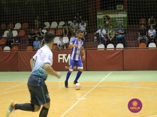 
<a style='margin-left: 5px;' class='btn btn-xs btn-social btn-facebook' href='https://www.facebook.com/sharer/sharer.php?u=https://www.boladovale.com.br/imgs/800-800-90/conteudo/fotos/1296/img5387.jpg' rel='popup' data-width='500' data-height='400'><i class='fa fa-facebook'></i>Compartilhar <span class='hidden-xs'>no Facebook</span>
</a> 
<a class='btn btn-default btn-xs' target='_blank' href='imgs/800-800-90/conteudo/fotos/1296/img5387.jpg'>
<span class='glyphicon glyphicon-cloud-download'></span> Salvar
</a> 
<span></span>