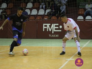
<a style='margin-left: 5px;' class='btn btn-xs btn-social btn-facebook' href='https://www.facebook.com/sharer/sharer.php?u=https://www.boladovale.com.br/imgs/800-800-90/conteudo/fotos/1297/img5464.jpg' rel='popup' data-width='500' data-height='400'><i class='fa fa-facebook'></i>Compartilhar <span class='hidden-xs'>no Facebook</span>
</a> 
<a class='btn btn-default btn-xs' target='_blank' href='imgs/800-800-90/conteudo/fotos/1297/img5464.jpg'>
<span class='glyphicon glyphicon-cloud-download'></span> Salvar
</a> 
<span></span>