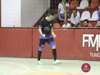 
<a style='margin-left: 5px;' class='btn btn-xs btn-social btn-facebook' href='https://www.facebook.com/sharer/sharer.php?u=https://www.boladovale.com.br/imgs/800-800-90/conteudo/fotos/1297/img5474.jpg' rel='popup' data-width='500' data-height='400'><i class='fa fa-facebook'></i>Compartilhar <span class='hidden-xs'>no Facebook</span>
</a> 
<a class='btn btn-default btn-xs' target='_blank' href='imgs/800-800-90/conteudo/fotos/1297/img5474.jpg'>
<span class='glyphicon glyphicon-cloud-download'></span> Salvar
</a> 
<span></span>