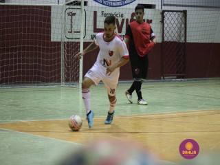 
<a style='margin-left: 5px;' class='btn btn-xs btn-social btn-facebook' href='https://www.facebook.com/sharer/sharer.php?u=https://www.boladovale.com.br/imgs/800-800-90/conteudo/fotos/1297/img5484.jpg' rel='popup' data-width='500' data-height='400'><i class='fa fa-facebook'></i>Compartilhar <span class='hidden-xs'>no Facebook</span>
</a> 
<a class='btn btn-default btn-xs' target='_blank' href='imgs/800-800-90/conteudo/fotos/1297/img5484.jpg'>
<span class='glyphicon glyphicon-cloud-download'></span> Salvar
</a> 
<span></span>