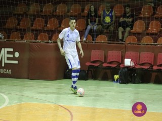 
<a style='margin-left: 5px;' class='btn btn-xs btn-social btn-facebook' href='https://www.facebook.com/sharer/sharer.php?u=https://www.boladovale.com.br/imgs/800-800-90/conteudo/fotos/1298/img5570.jpg' rel='popup' data-width='500' data-height='400'><i class='fa fa-facebook'></i>Compartilhar <span class='hidden-xs'>no Facebook</span>
</a> 
<a class='btn btn-default btn-xs' target='_blank' href='imgs/800-800-90/conteudo/fotos/1298/img5570.jpg'>
<span class='glyphicon glyphicon-cloud-download'></span> Salvar
</a> 
<span></span>