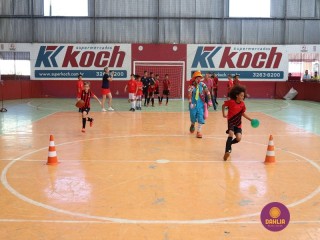 
<a style='margin-left: 5px;' class='btn btn-xs btn-social btn-facebook' href='https://www.facebook.com/sharer/sharer.php?u=https://www.boladovale.com.br/imgs/800-800-90/conteudo/fotos/1299/img5611.jpg' rel='popup' data-width='500' data-height='400'><i class='fa fa-facebook'></i>Compartilhar <span class='hidden-xs'>no Facebook</span>
</a> 
<a class='btn btn-default btn-xs' target='_blank' href='imgs/800-800-90/conteudo/fotos/1299/img5611.jpg'>
<span class='glyphicon glyphicon-cloud-download'></span> Salvar
</a> 
<span></span>