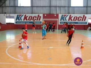 
<a style='margin-left: 5px;' class='btn btn-xs btn-social btn-facebook' href='https://www.facebook.com/sharer/sharer.php?u=https://www.boladovale.com.br/imgs/800-800-90/conteudo/fotos/1299/img5614.jpg' rel='popup' data-width='500' data-height='400'><i class='fa fa-facebook'></i>Compartilhar <span class='hidden-xs'>no Facebook</span>
</a> 
<a class='btn btn-default btn-xs' target='_blank' href='imgs/800-800-90/conteudo/fotos/1299/img5614.jpg'>
<span class='glyphicon glyphicon-cloud-download'></span> Salvar
</a> 
<span></span>