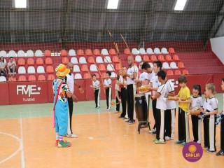 
<a style='margin-left: 5px;' class='btn btn-xs btn-social btn-facebook' href='https://www.facebook.com/sharer/sharer.php?u=https://www.boladovale.com.br/imgs/800-800-90/conteudo/fotos/1299/img7045.jpg' rel='popup' data-width='500' data-height='400'><i class='fa fa-facebook'></i>Compartilhar <span class='hidden-xs'>no Facebook</span>
</a> 
<a class='btn btn-default btn-xs' target='_blank' href='imgs/800-800-90/conteudo/fotos/1299/img7045.jpg'>
<span class='glyphicon glyphicon-cloud-download'></span> Salvar
</a> 
<span></span>