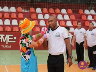 
<a style='margin-left: 5px;' class='btn btn-xs btn-social btn-facebook' href='https://www.facebook.com/sharer/sharer.php?u=https://www.boladovale.com.br/imgs/800-800-90/conteudo/fotos/1299/img7048.jpg' rel='popup' data-width='500' data-height='400'><i class='fa fa-facebook'></i>Compartilhar <span class='hidden-xs'>no Facebook</span>
</a> 
<a class='btn btn-default btn-xs' target='_blank' href='imgs/800-800-90/conteudo/fotos/1299/img7048.jpg'>
<span class='glyphicon glyphicon-cloud-download'></span> Salvar
</a> 
<span></span>