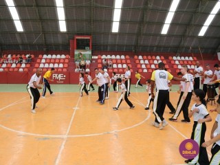 
<a style='margin-left: 5px;' class='btn btn-xs btn-social btn-facebook' href='https://www.facebook.com/sharer/sharer.php?u=https://www.boladovale.com.br/imgs/800-800-90/conteudo/fotos/1299/img7058.jpg' rel='popup' data-width='500' data-height='400'><i class='fa fa-facebook'></i>Compartilhar <span class='hidden-xs'>no Facebook</span>
</a> 
<a class='btn btn-default btn-xs' target='_blank' href='imgs/800-800-90/conteudo/fotos/1299/img7058.jpg'>
<span class='glyphicon glyphicon-cloud-download'></span> Salvar
</a> 
<span></span>