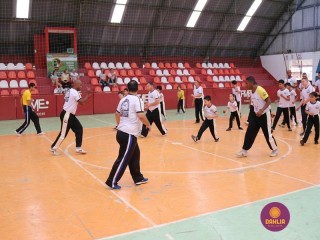 
<a style='margin-left: 5px;' class='btn btn-xs btn-social btn-facebook' href='https://www.facebook.com/sharer/sharer.php?u=https://www.boladovale.com.br/imgs/800-800-90/conteudo/fotos/1299/img7061.jpg' rel='popup' data-width='500' data-height='400'><i class='fa fa-facebook'></i>Compartilhar <span class='hidden-xs'>no Facebook</span>
</a> 
<a class='btn btn-default btn-xs' target='_blank' href='imgs/800-800-90/conteudo/fotos/1299/img7061.jpg'>
<span class='glyphicon glyphicon-cloud-download'></span> Salvar
</a> 
<span></span>