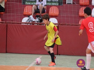
<a style='margin-left: 5px;' class='btn btn-xs btn-social btn-facebook' href='https://www.facebook.com/sharer/sharer.php?u=https://www.boladovale.com.br/imgs/800-800-90/conteudo/fotos/1299/img7137.jpg' rel='popup' data-width='500' data-height='400'><i class='fa fa-facebook'></i>Compartilhar <span class='hidden-xs'>no Facebook</span>
</a> 
<a class='btn btn-default btn-xs' target='_blank' href='imgs/800-800-90/conteudo/fotos/1299/img7137.jpg'>
<span class='glyphicon glyphicon-cloud-download'></span> Salvar
</a> 
<span></span>