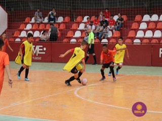 
<a style='margin-left: 5px;' class='btn btn-xs btn-social btn-facebook' href='https://www.facebook.com/sharer/sharer.php?u=https://www.boladovale.com.br/imgs/800-800-90/conteudo/fotos/1299/img7185.jpg' rel='popup' data-width='500' data-height='400'><i class='fa fa-facebook'></i>Compartilhar <span class='hidden-xs'>no Facebook</span>
</a> 
<a class='btn btn-default btn-xs' target='_blank' href='imgs/800-800-90/conteudo/fotos/1299/img7185.jpg'>
<span class='glyphicon glyphicon-cloud-download'></span> Salvar
</a> 
<span></span>