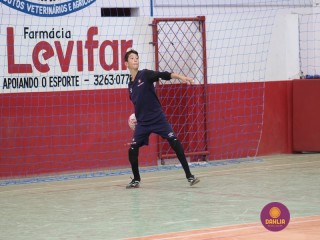 
<a style='margin-left: 5px;' class='btn btn-xs btn-social btn-facebook' href='https://www.facebook.com/sharer/sharer.php?u=https://www.boladovale.com.br/imgs/800-800-90/conteudo/fotos/1299/img7192.jpg' rel='popup' data-width='500' data-height='400'><i class='fa fa-facebook'></i>Compartilhar <span class='hidden-xs'>no Facebook</span>
</a> 
<a class='btn btn-default btn-xs' target='_blank' href='imgs/800-800-90/conteudo/fotos/1299/img7192.jpg'>
<span class='glyphicon glyphicon-cloud-download'></span> Salvar
</a> 
<span></span>