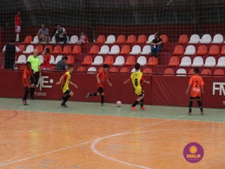 
<a style='margin-left: 5px;' class='btn btn-xs btn-social btn-facebook' href='https://www.facebook.com/sharer/sharer.php?u=https://www.boladovale.com.br/imgs/800-800-90/conteudo/fotos/1299/img7208.jpg' rel='popup' data-width='500' data-height='400'><i class='fa fa-facebook'></i>Compartilhar <span class='hidden-xs'>no Facebook</span>
</a> 
<a class='btn btn-default btn-xs' target='_blank' href='imgs/800-800-90/conteudo/fotos/1299/img7208.jpg'>
<span class='glyphicon glyphicon-cloud-download'></span> Salvar
</a> 
<span></span>
