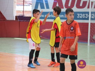
<a style='margin-left: 5px;' class='btn btn-xs btn-social btn-facebook' href='https://www.facebook.com/sharer/sharer.php?u=https://www.boladovale.com.br/imgs/800-800-90/conteudo/fotos/1299/img7220.jpg' rel='popup' data-width='500' data-height='400'><i class='fa fa-facebook'></i>Compartilhar <span class='hidden-xs'>no Facebook</span>
</a> 
<a class='btn btn-default btn-xs' target='_blank' href='imgs/800-800-90/conteudo/fotos/1299/img7220.jpg'>
<span class='glyphicon glyphicon-cloud-download'></span> Salvar
</a> 
<span></span>