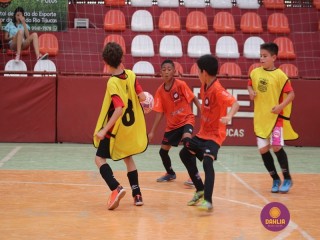 
<a style='margin-left: 5px;' class='btn btn-xs btn-social btn-facebook' href='https://www.facebook.com/sharer/sharer.php?u=https://www.boladovale.com.br/imgs/800-800-90/conteudo/fotos/1299/img7230.jpg' rel='popup' data-width='500' data-height='400'><i class='fa fa-facebook'></i>Compartilhar <span class='hidden-xs'>no Facebook</span>
</a> 
<a class='btn btn-default btn-xs' target='_blank' href='imgs/800-800-90/conteudo/fotos/1299/img7230.jpg'>
<span class='glyphicon glyphicon-cloud-download'></span> Salvar
</a> 
<span></span>