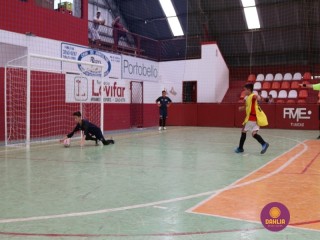 
<a style='margin-left: 5px;' class='btn btn-xs btn-social btn-facebook' href='https://www.facebook.com/sharer/sharer.php?u=https://www.boladovale.com.br/imgs/800-800-90/conteudo/fotos/1299/img7259.jpg' rel='popup' data-width='500' data-height='400'><i class='fa fa-facebook'></i>Compartilhar <span class='hidden-xs'>no Facebook</span>
</a> 
<a class='btn btn-default btn-xs' target='_blank' href='imgs/800-800-90/conteudo/fotos/1299/img7259.jpg'>
<span class='glyphicon glyphicon-cloud-download'></span> Salvar
</a> 
<span></span>