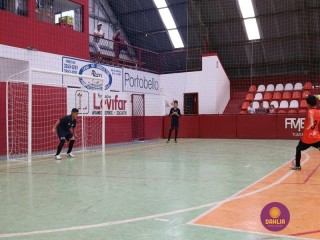 
<a style='margin-left: 5px;' class='btn btn-xs btn-social btn-facebook' href='https://www.facebook.com/sharer/sharer.php?u=https://www.boladovale.com.br/imgs/800-800-90/conteudo/fotos/1299/img7265.jpg' rel='popup' data-width='500' data-height='400'><i class='fa fa-facebook'></i>Compartilhar <span class='hidden-xs'>no Facebook</span>
</a> 
<a class='btn btn-default btn-xs' target='_blank' href='imgs/800-800-90/conteudo/fotos/1299/img7265.jpg'>
<span class='glyphicon glyphicon-cloud-download'></span> Salvar
</a> 
<span></span>