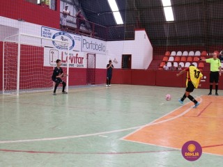 
<a style='margin-left: 5px;' class='btn btn-xs btn-social btn-facebook' href='https://www.facebook.com/sharer/sharer.php?u=https://www.boladovale.com.br/imgs/800-800-90/conteudo/fotos/1299/img7276.jpg' rel='popup' data-width='500' data-height='400'><i class='fa fa-facebook'></i>Compartilhar <span class='hidden-xs'>no Facebook</span>
</a> 
<a class='btn btn-default btn-xs' target='_blank' href='imgs/800-800-90/conteudo/fotos/1299/img7276.jpg'>
<span class='glyphicon glyphicon-cloud-download'></span> Salvar
</a> 
<span></span>