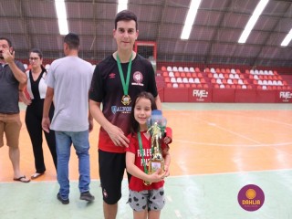 
<a style='margin-left: 5px;' class='btn btn-xs btn-social btn-facebook' href='https://www.facebook.com/sharer/sharer.php?u=https://www.boladovale.com.br/imgs/800-800-90/conteudo/fotos/1299/img7315.jpg' rel='popup' data-width='500' data-height='400'><i class='fa fa-facebook'></i>Compartilhar <span class='hidden-xs'>no Facebook</span>
</a> 
<a class='btn btn-default btn-xs' target='_blank' href='imgs/800-800-90/conteudo/fotos/1299/img7315.jpg'>
<span class='glyphicon glyphicon-cloud-download'></span> Salvar
</a> 
<span></span>