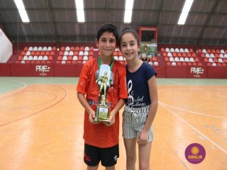 
<a style='margin-left: 5px;' class='btn btn-xs btn-social btn-facebook' href='https://www.facebook.com/sharer/sharer.php?u=https://www.boladovale.com.br/imgs/800-800-90/conteudo/fotos/1299/img7322.jpg' rel='popup' data-width='500' data-height='400'><i class='fa fa-facebook'></i>Compartilhar <span class='hidden-xs'>no Facebook</span>
</a> 
<a class='btn btn-default btn-xs' target='_blank' href='imgs/800-800-90/conteudo/fotos/1299/img7322.jpg'>
<span class='glyphicon glyphicon-cloud-download'></span> Salvar
</a> 
<span></span>