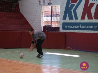 
<a style='margin-left: 5px;' class='btn btn-xs btn-social btn-facebook' href='https://www.facebook.com/sharer/sharer.php?u=https://www.boladovale.com.br/imgs/800-800-90/conteudo/fotos/1300/img7358.jpg' rel='popup' data-width='500' data-height='400'><i class='fa fa-facebook'></i>Compartilhar <span class='hidden-xs'>no Facebook</span>
</a> 
<a class='btn btn-default btn-xs' target='_blank' href='imgs/800-800-90/conteudo/fotos/1300/img7358.jpg'>
<span class='glyphicon glyphicon-cloud-download'></span> Salvar
</a> 
<span></span>
