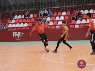
<a style='margin-left: 5px;' class='btn btn-xs btn-social btn-facebook' href='https://www.facebook.com/sharer/sharer.php?u=https://www.boladovale.com.br/imgs/800-800-90/conteudo/fotos/1300/img7361.jpg' rel='popup' data-width='500' data-height='400'><i class='fa fa-facebook'></i>Compartilhar <span class='hidden-xs'>no Facebook</span>
</a> 
<a class='btn btn-default btn-xs' target='_blank' href='imgs/800-800-90/conteudo/fotos/1300/img7361.jpg'>
<span class='glyphicon glyphicon-cloud-download'></span> Salvar
</a> 
<span></span>